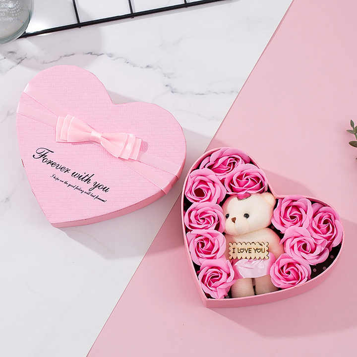 Ursuleț cu flori parfumate - CADOU VALENTINES DAY